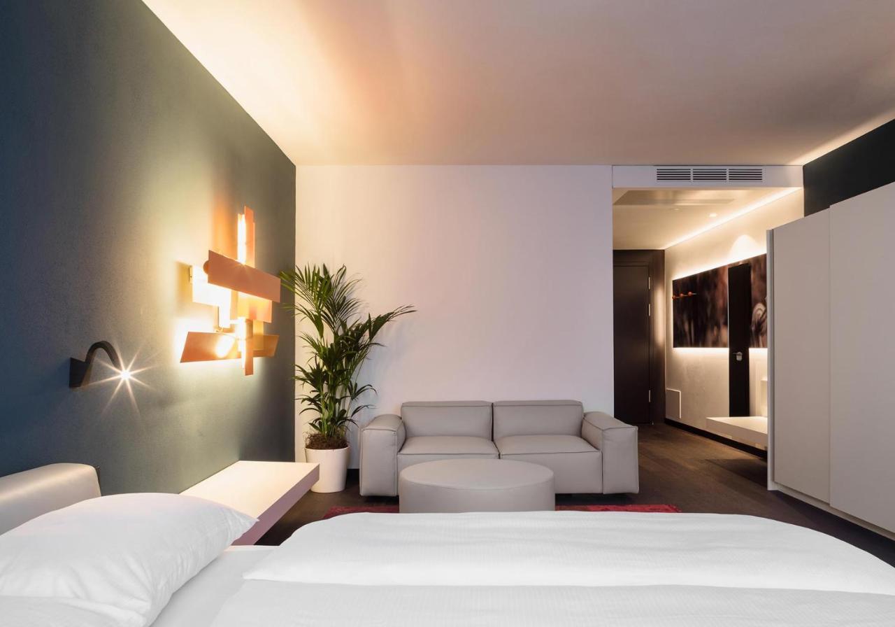 Guesthouse Suiteseven 메라노 외부 사진