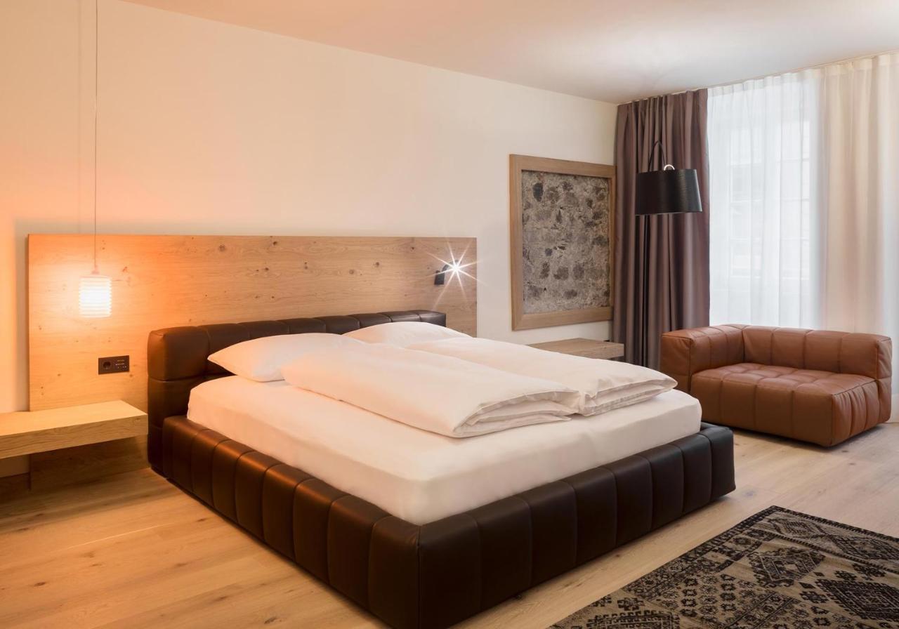 Guesthouse Suiteseven 메라노 외부 사진