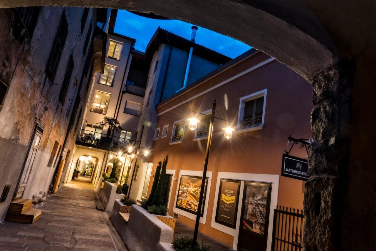 Guesthouse Suiteseven 메라노 외부 사진