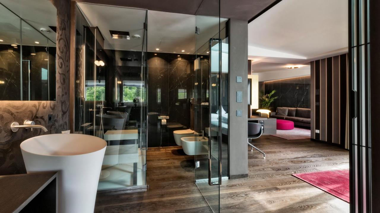 Guesthouse Suiteseven 메라노 외부 사진