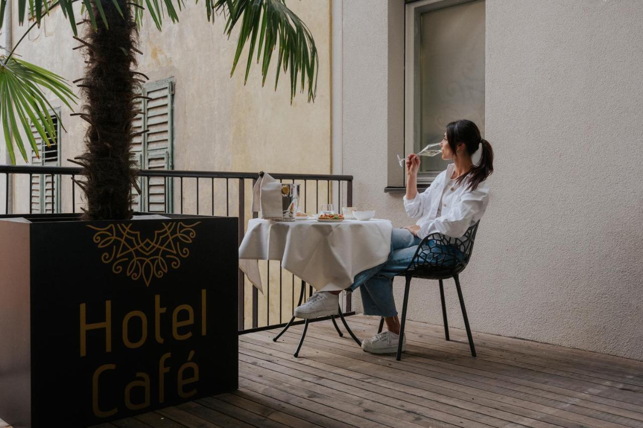 Guesthouse Suiteseven 메라노 외부 사진